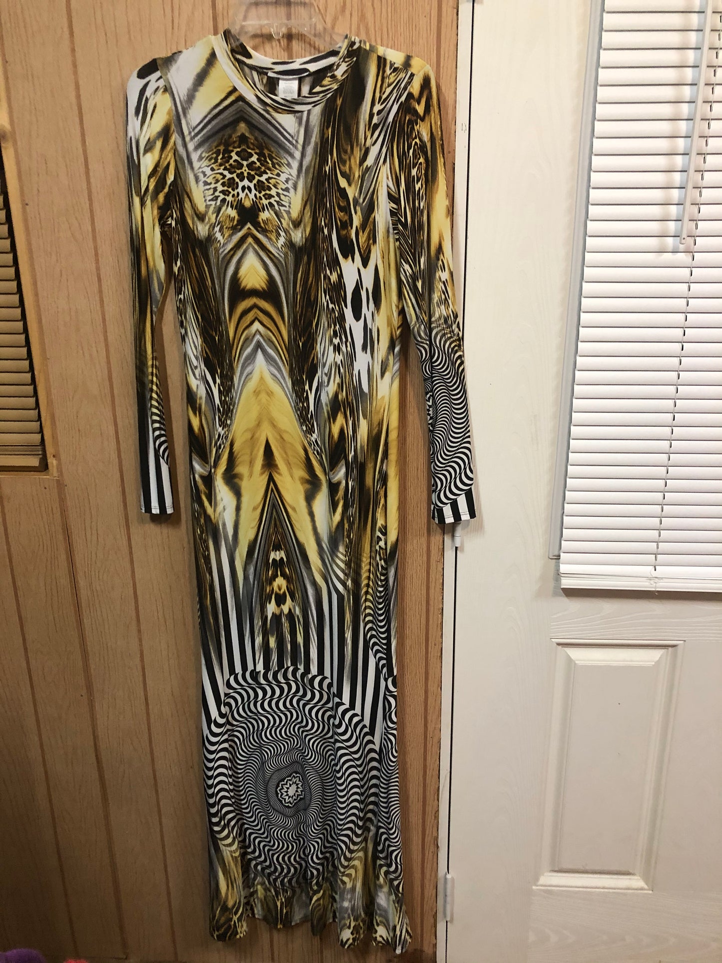 Womans Dress By:Jasmine Zebera Print "Great Fall Collection"(Size Large)