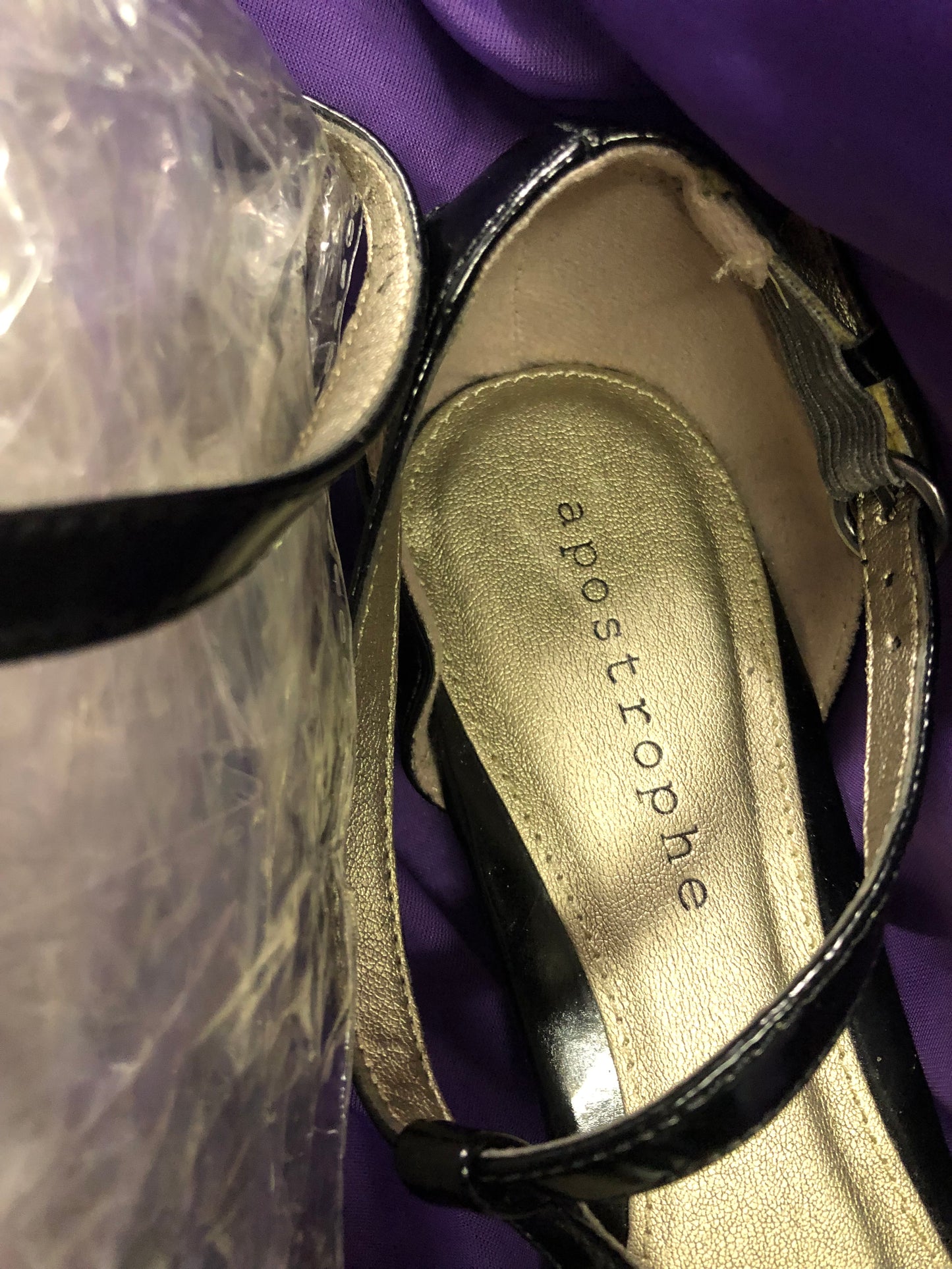 Womans Wedge Hill Dress Sandal Size 8 By: apostrophe