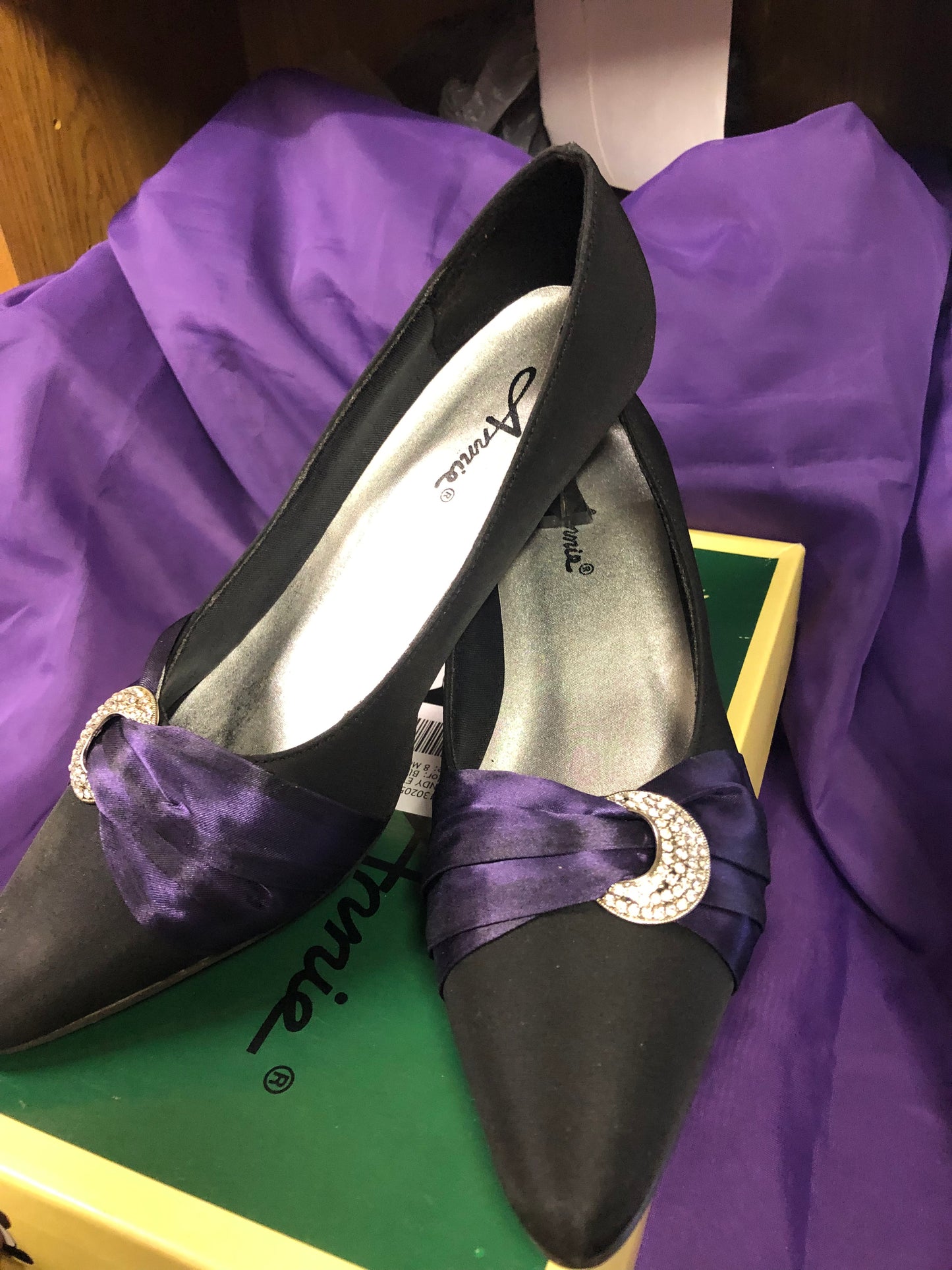 Woman Pre-Owned Pumps Blk/Purple Size 8 (Sold Out) Thanks For Your Purchase