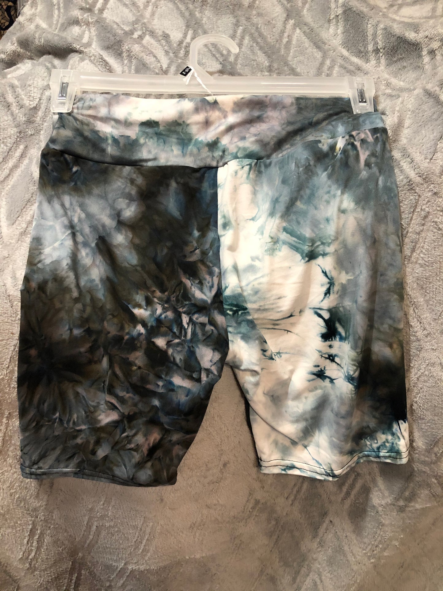 Colorful biker shorts Size L/XL