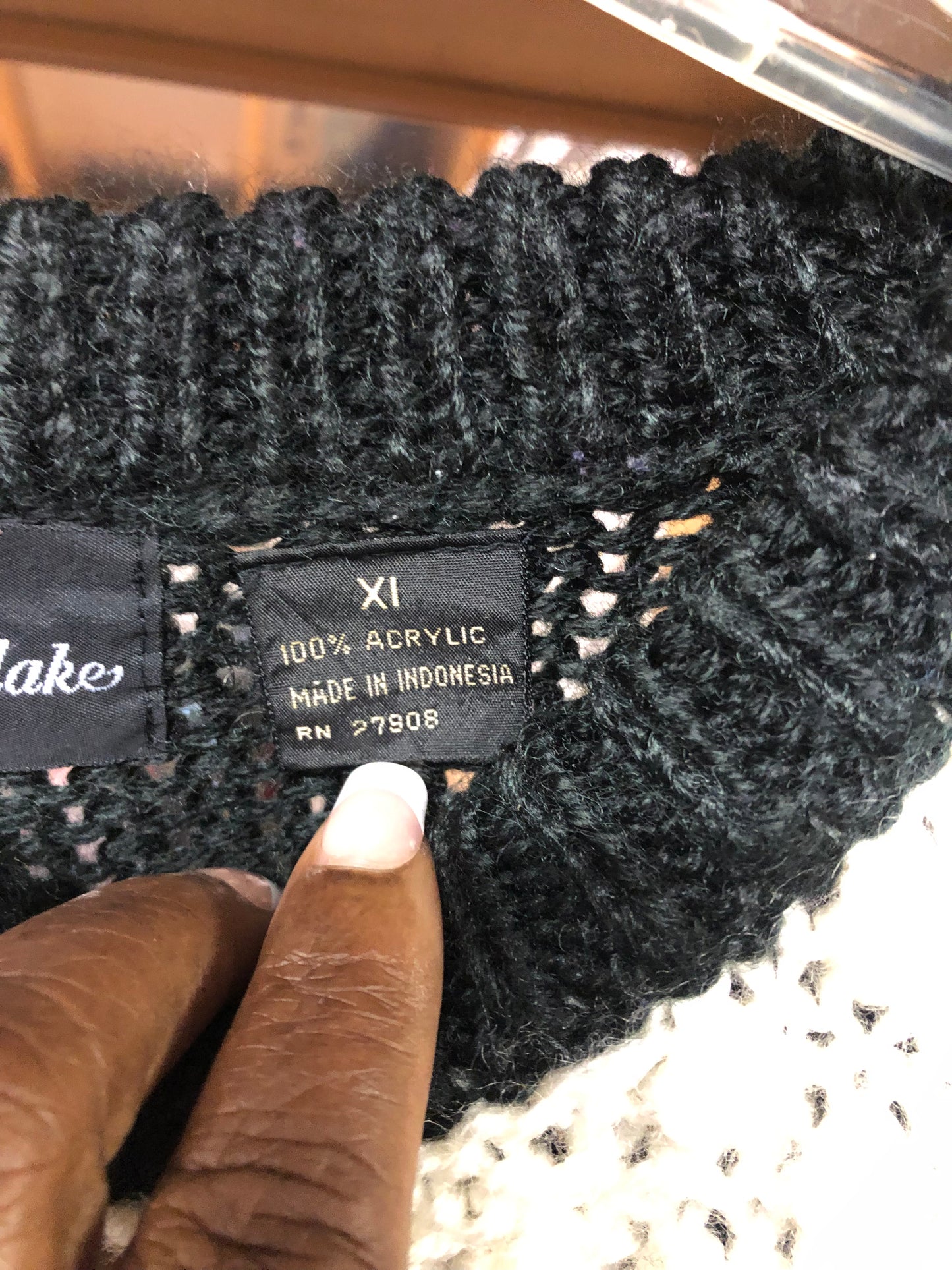 Men Oversized Vintage Sweater Size XL By: Justin Blake 100% Acrylic"New Fall Arrival"