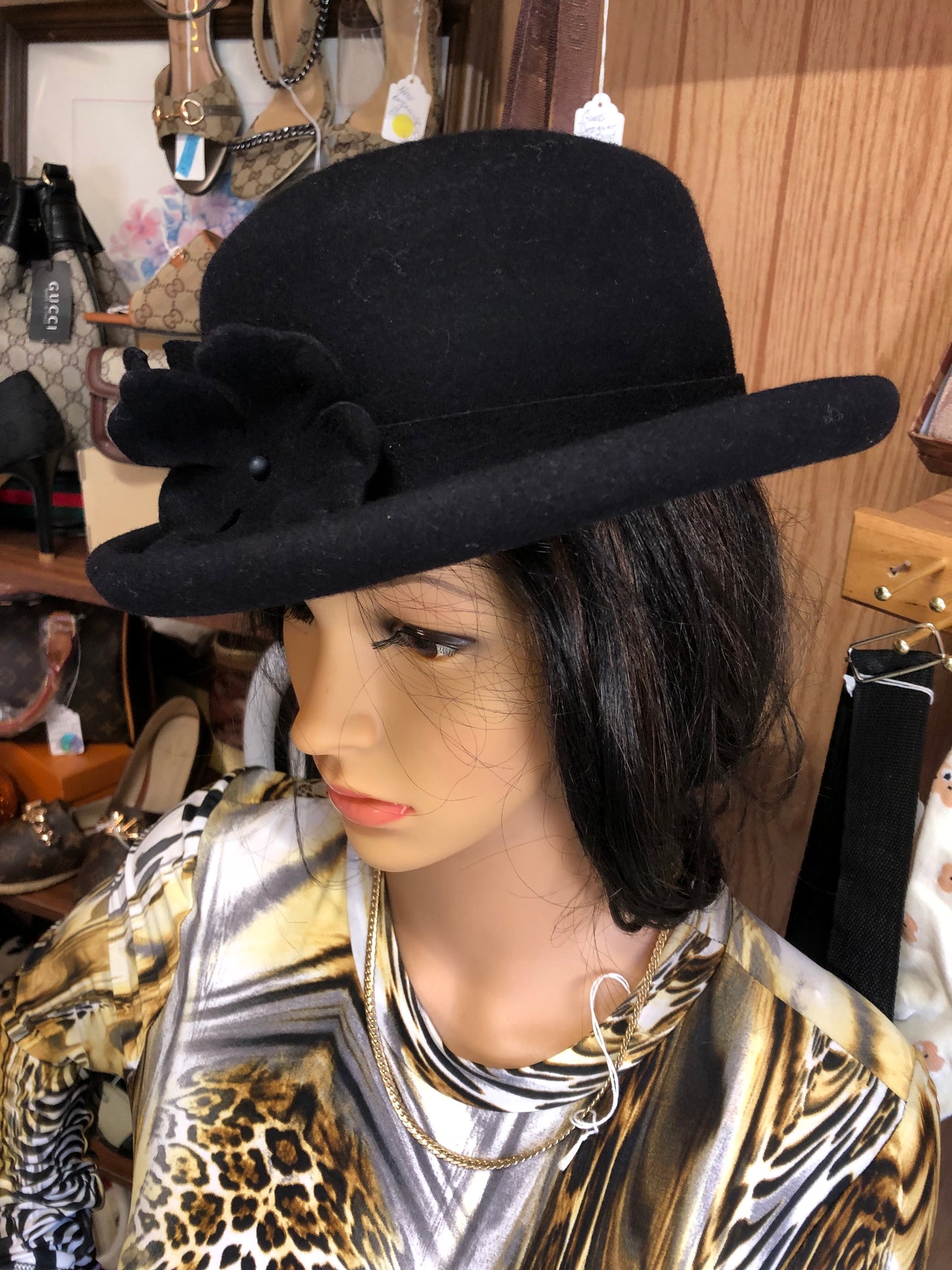 Woman Winter Hat By Liz Claiborne 100% Wool Color Black "New Fall Arrival" (SOLD OUT)