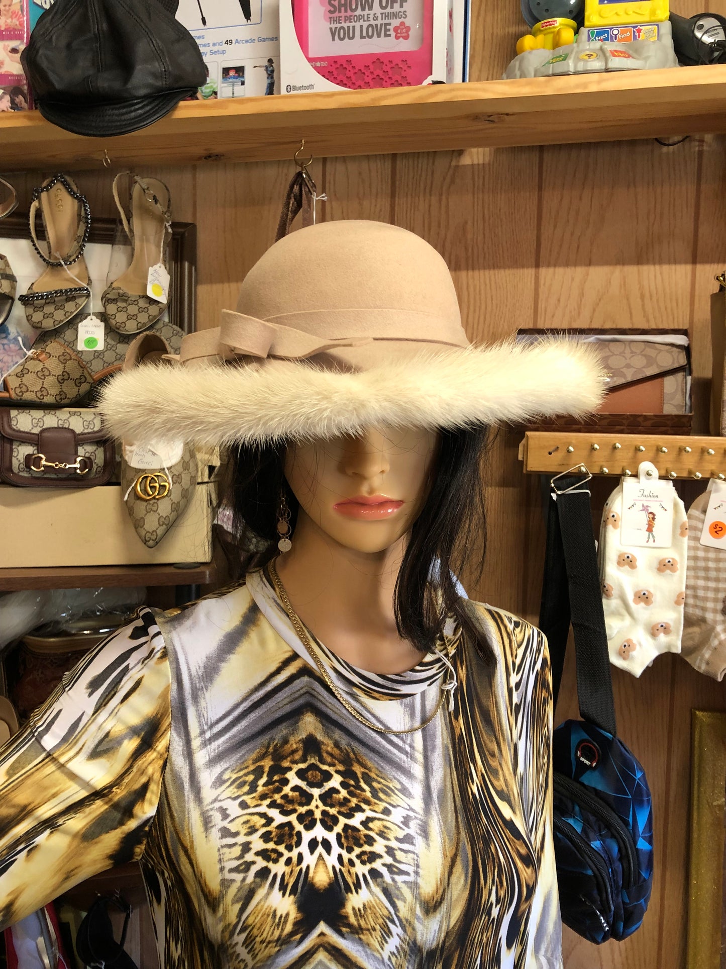 Woman Glamorous Wide Brim 100% Ultra Wool Mink Trim Hat By: Mr. John Jr. "New Fall Arrival"