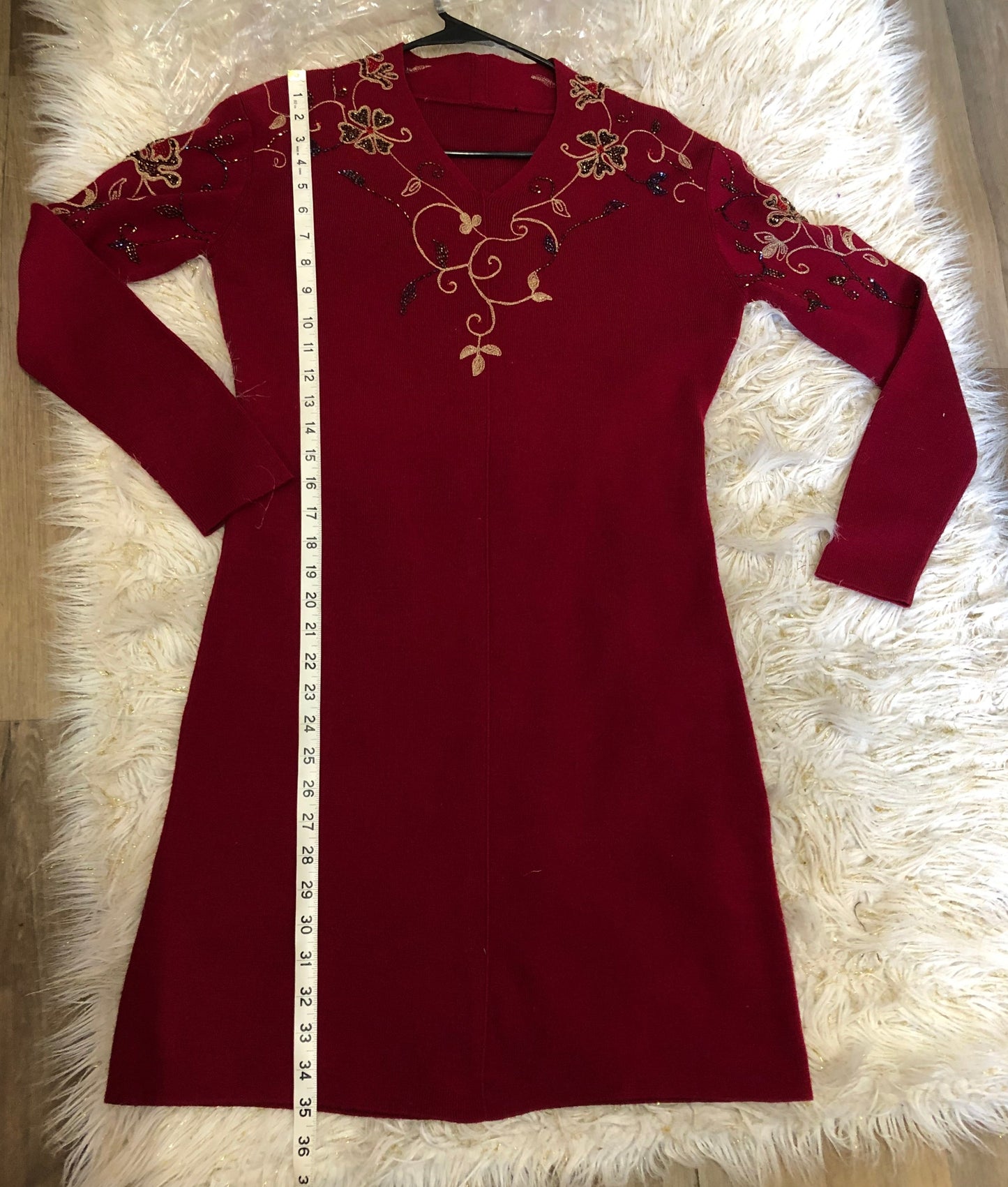 Woman Sweater Dress Size Med. Slip On Start The Year Off In This Beauty.