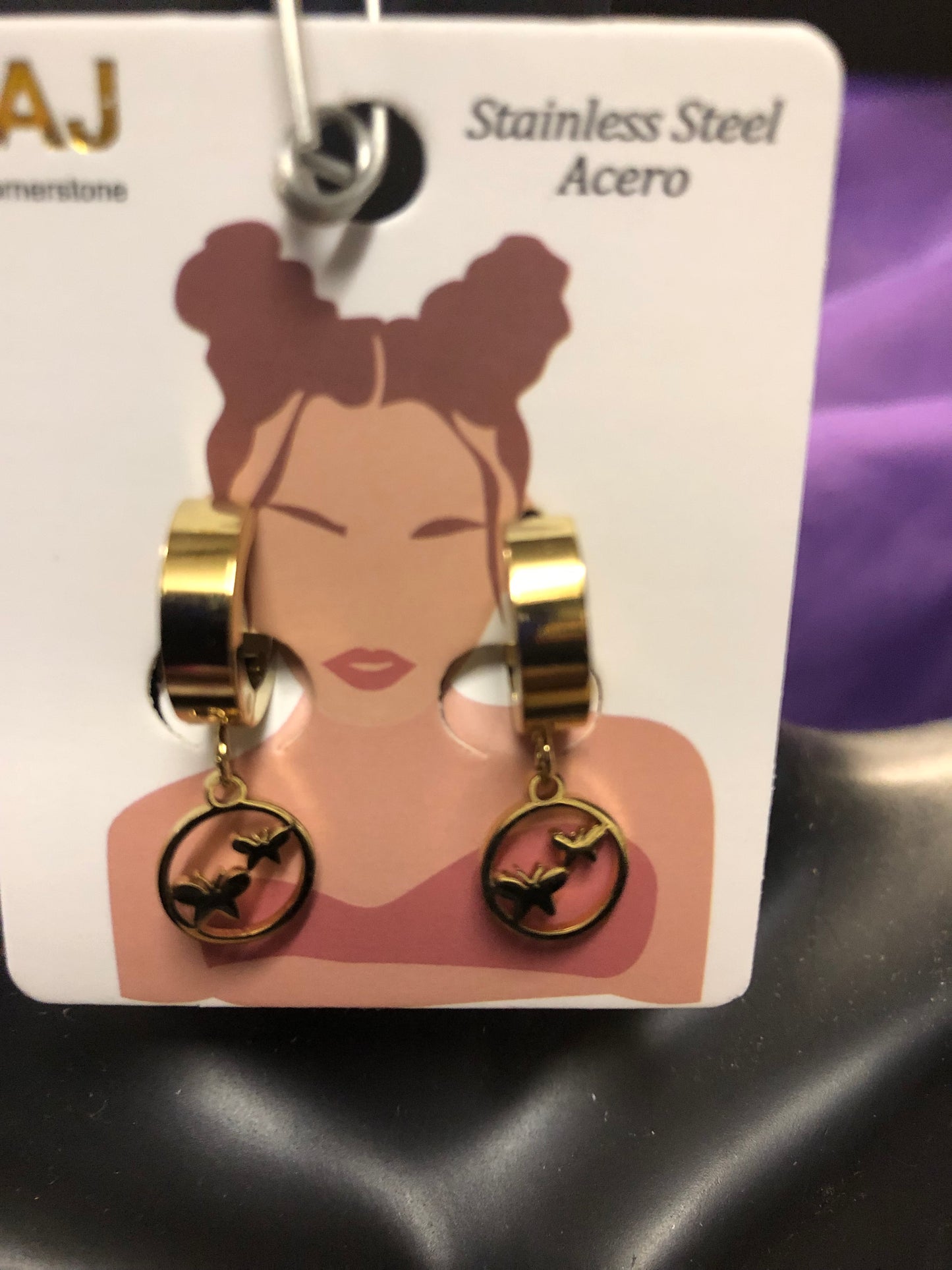 Woman Stainless Steel Small Hoop Earrings Color Gold "New Arrival"