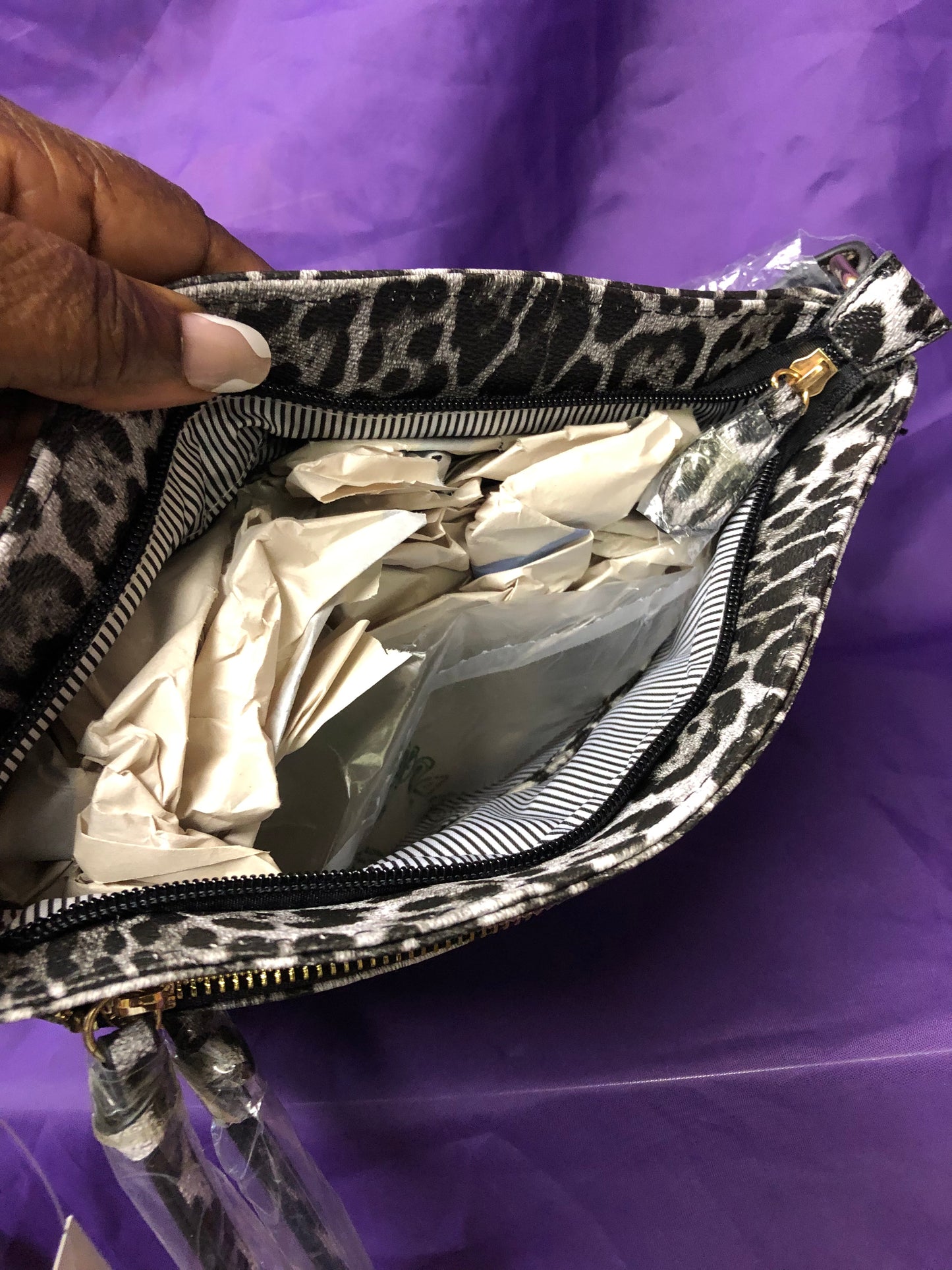 Woman Cheetah Print Crossbody Bag "New Arrival"