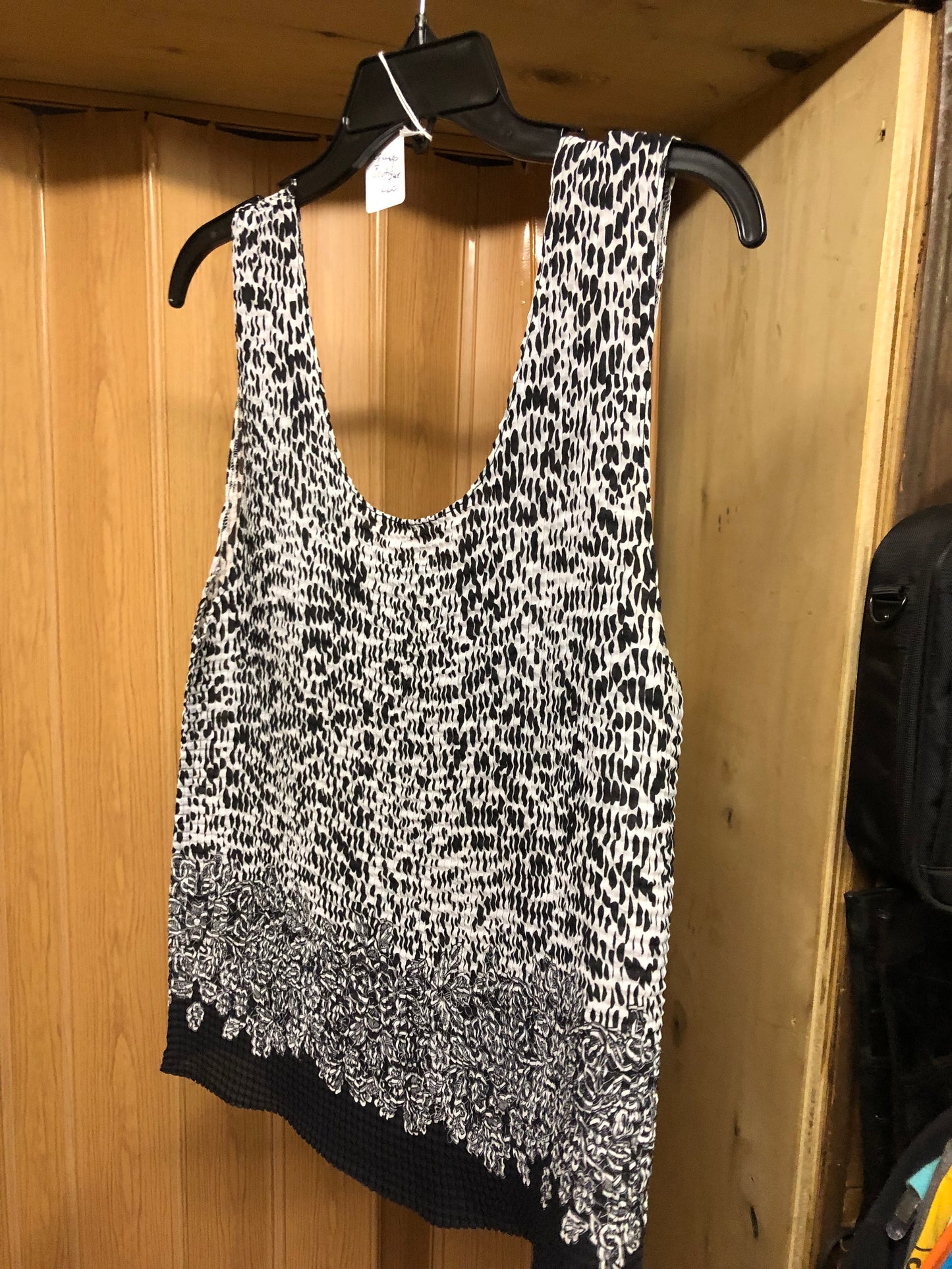 Fashion 2PC. Nicola Woman Tank Top Size 2XL (SOLD OUT) Thanks For Your Purchase