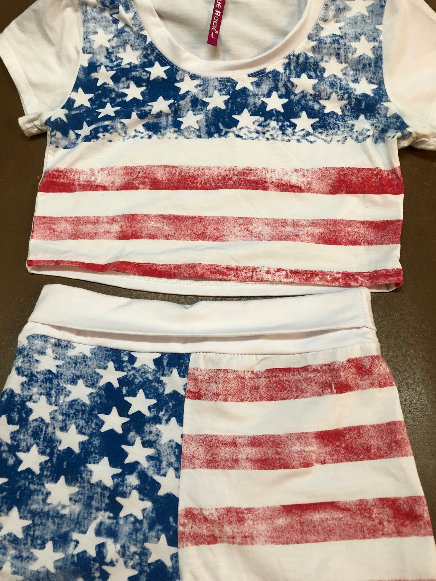 Fashiom 2 Pc. Crop Top Short Set Size L