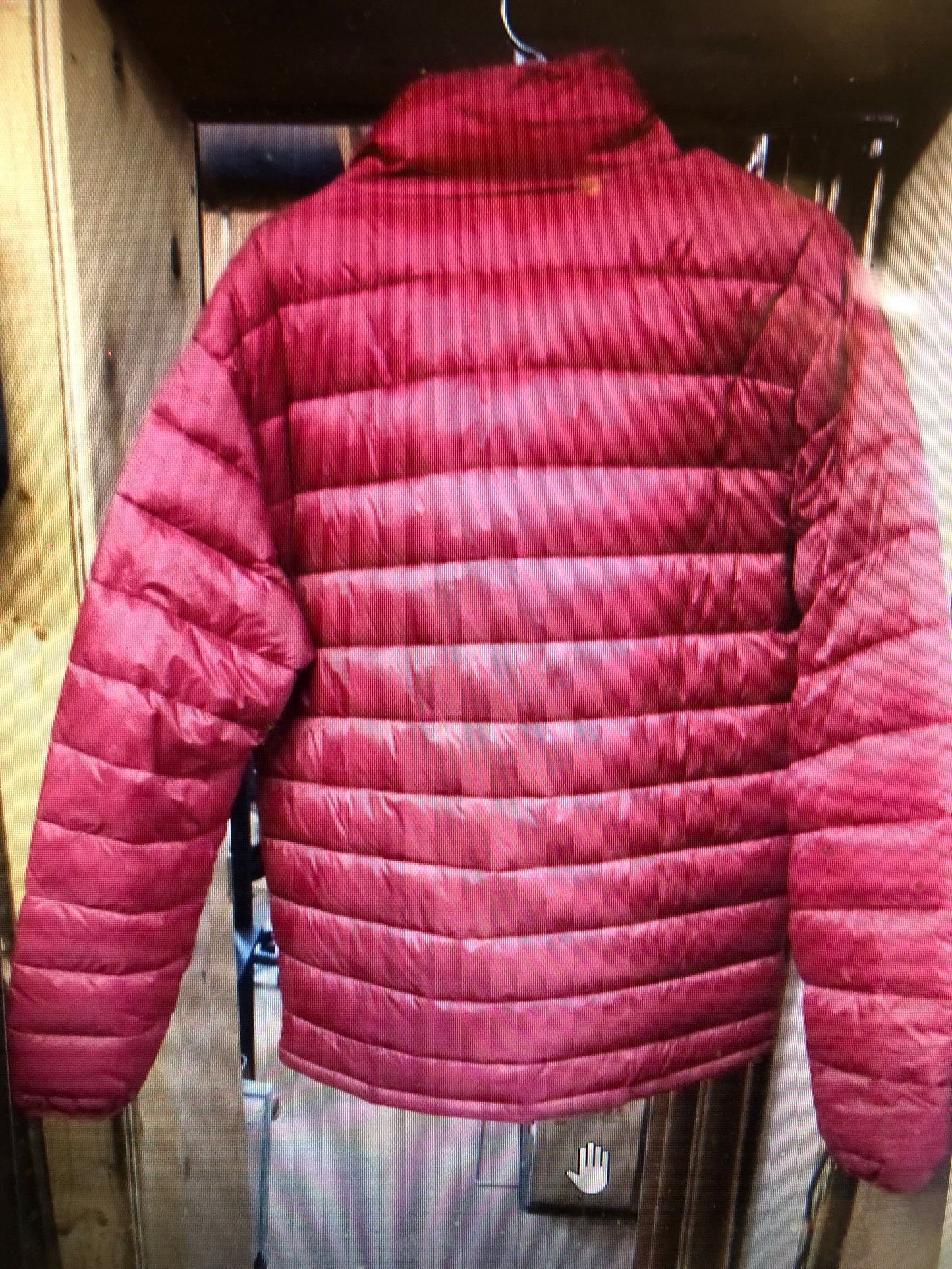 Woman Puffer Bass Creek Outfitters Coat Size XL Color Wine