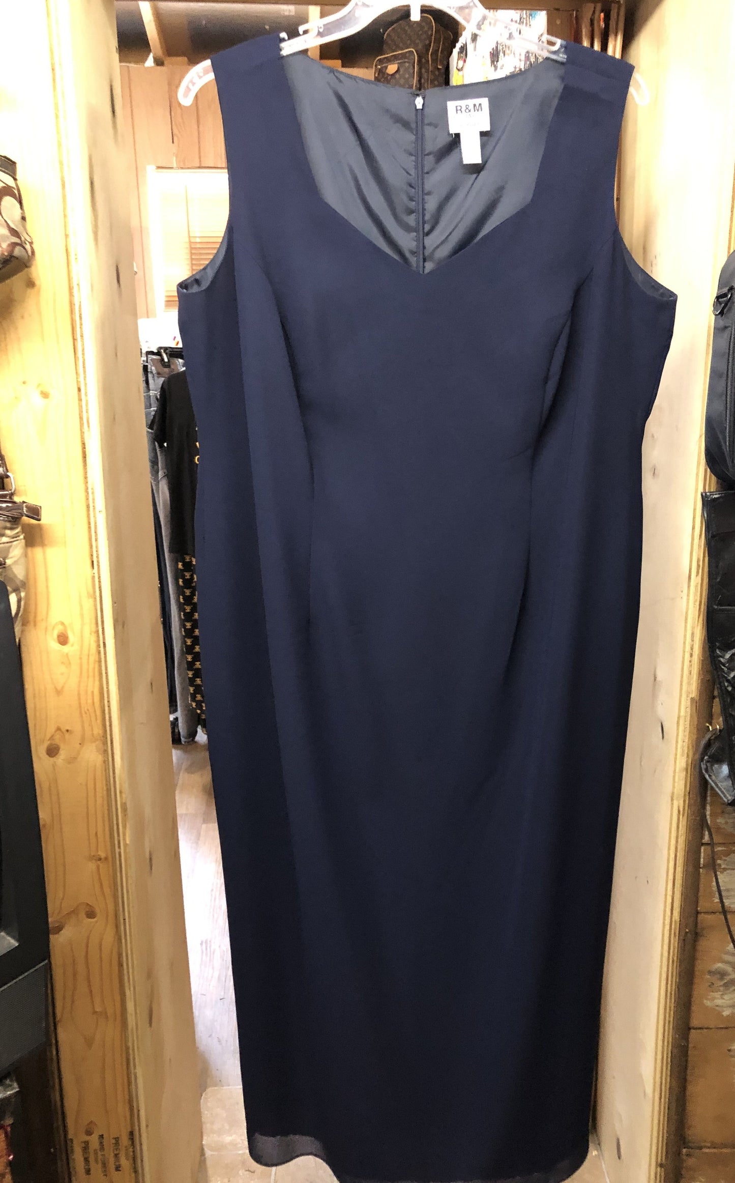 Fashion Woman Elegant 2Pc. Dress Suit Size 20 By R&M Richards