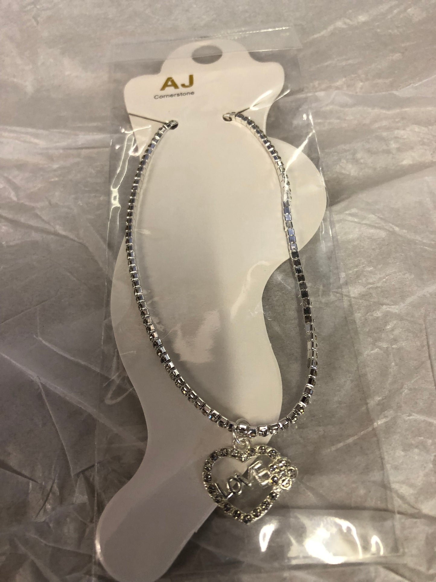 Fashion Stretchy Heart Anklet "New Arrival" Comes In Silver Or Gold State Your Choice Of Color When Ordering Or Get Both.