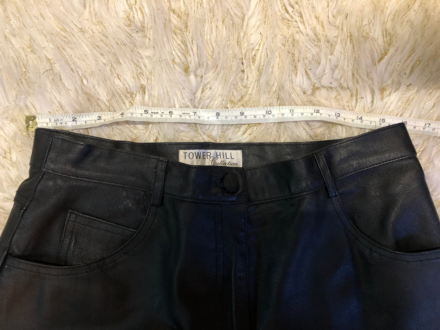 Woman 100% Leather Jean Pants 100% Nylon Lining Size 12 Color Black