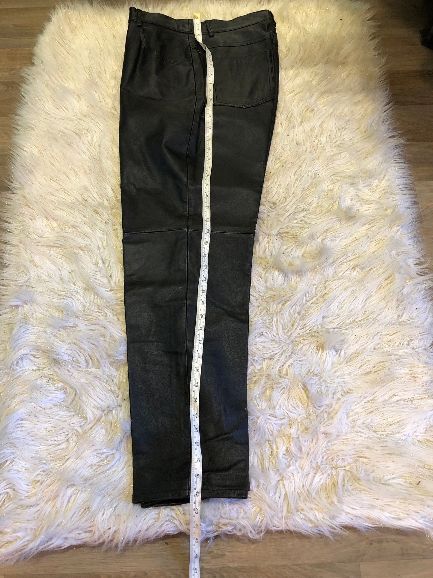 Woman 100% Leather Jean Pants 100% Nylon Lining Size 12 Color Black