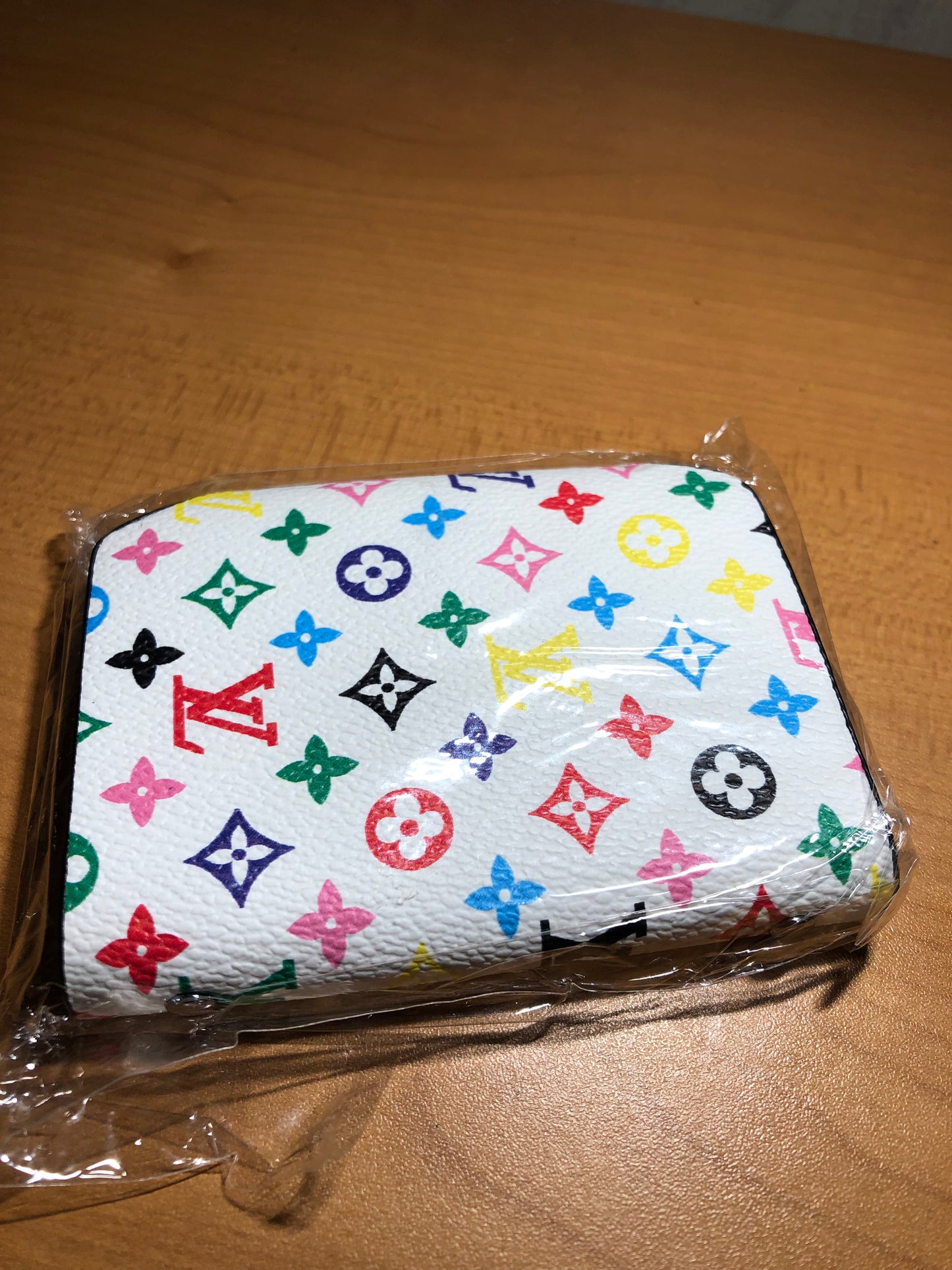 Colorful L Flower Card Holder With Snap Closure
