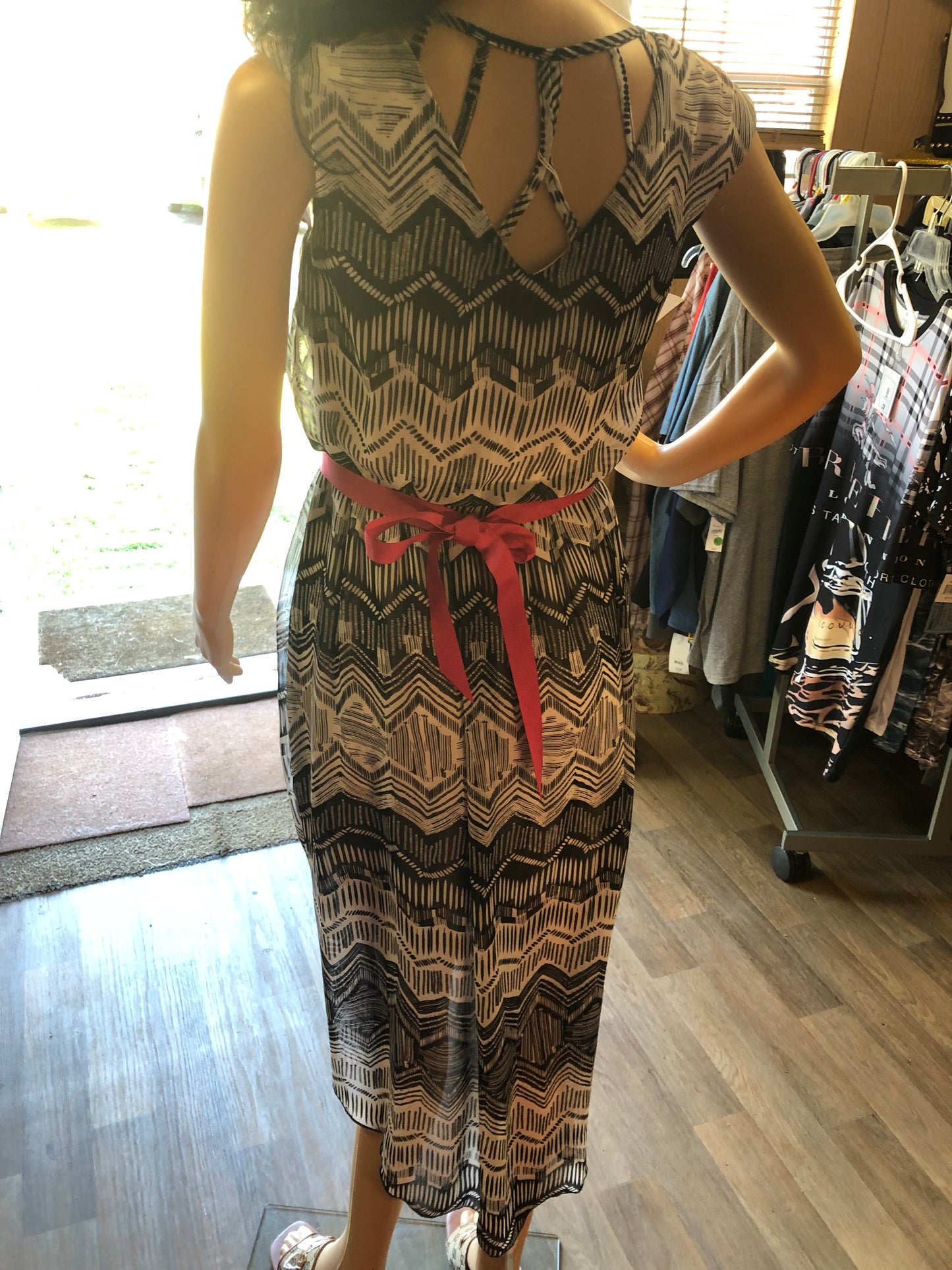 Woman Hi-Low Dress Size 16 By:Speechless (ON SALE)