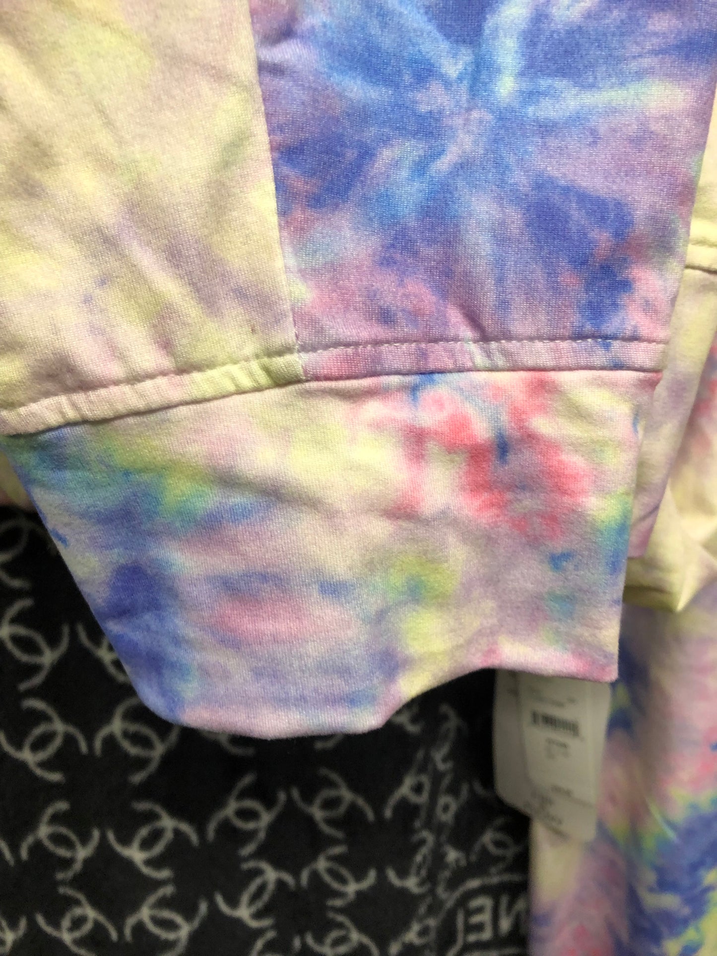 Woman Hoodie Tie Dye Jogger Set Size 1XL SOLD OUT)