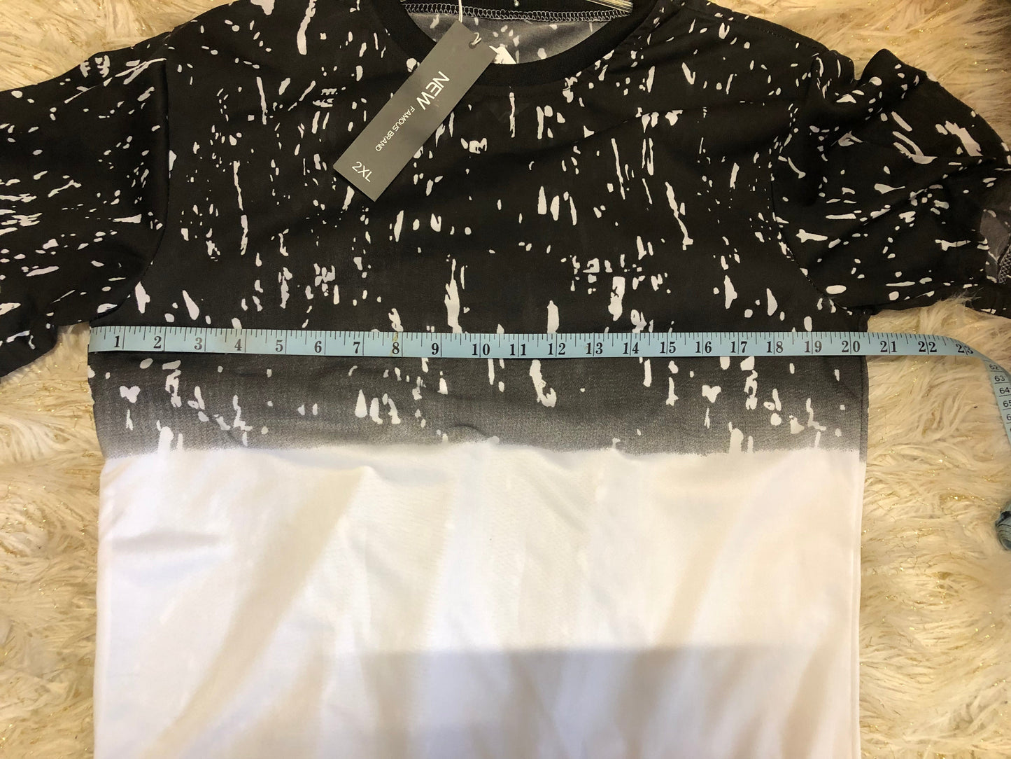 Men Fashiom 2Piece Short Set Size 2XL Black/White Drip"On Sale Now"