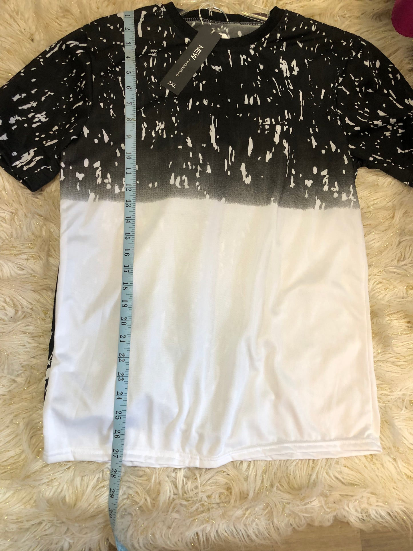 Men Fashiom 2Piece Short Set Size 2XL Black/White Drip"On Sale Now"