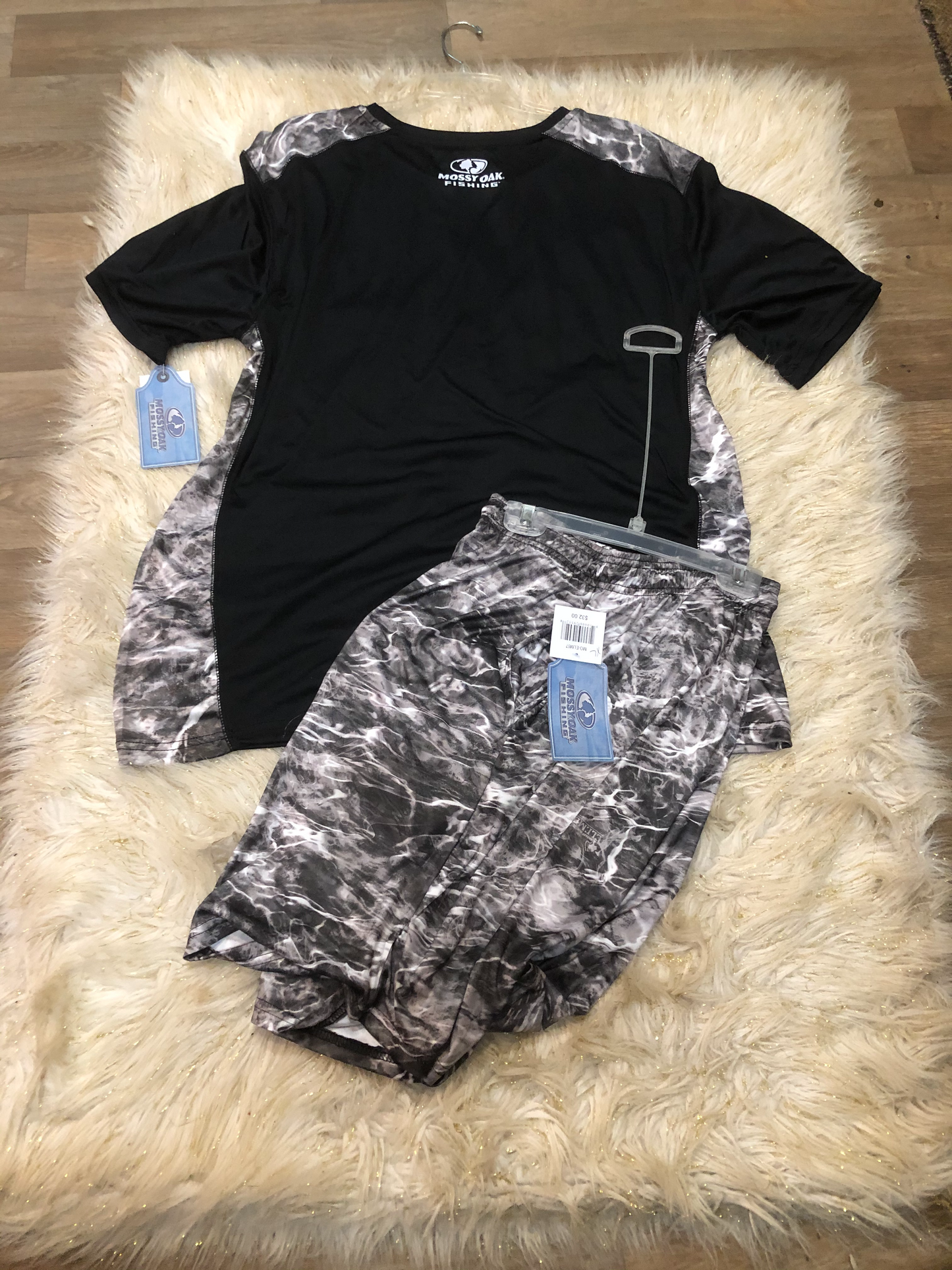 Men 2Pc. Short Set Size XL