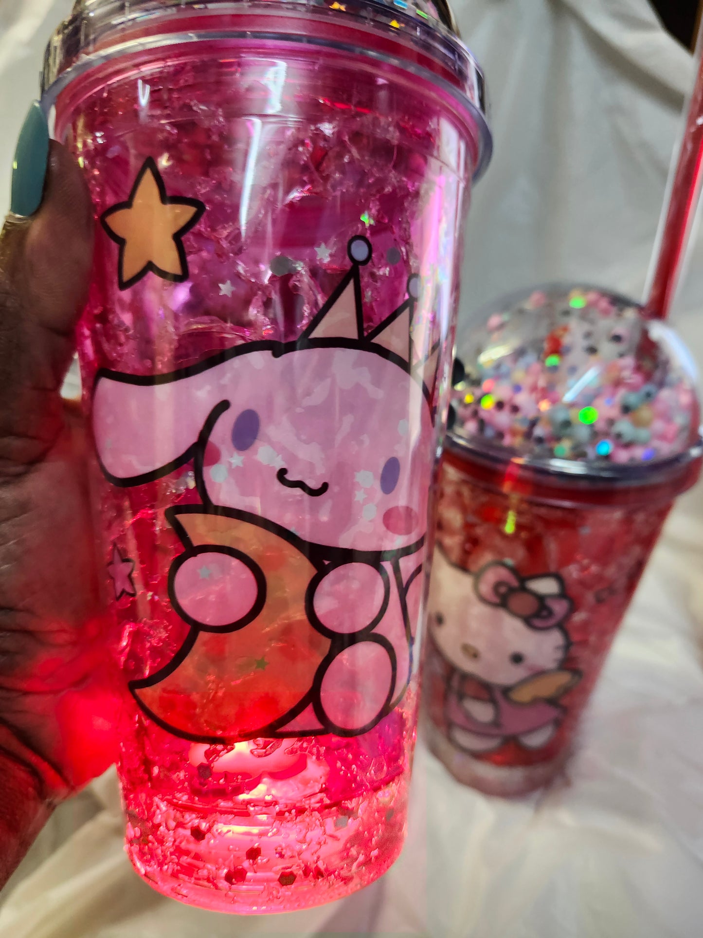 Hello Kitty Glitter Globe Water Bottle Cup With LED changing lights Color Pink