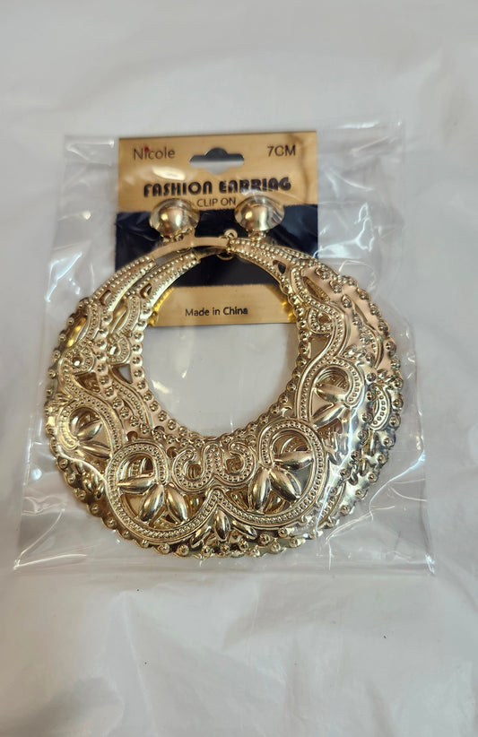 Womsn Fashion  Large Hoop Earrings Color Gold "New Arrival"