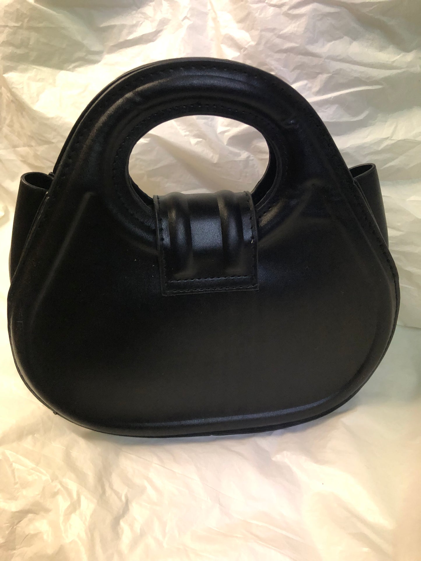 Womans Fashion Tote Crossbody Bag Color Blk. "New Arrival"