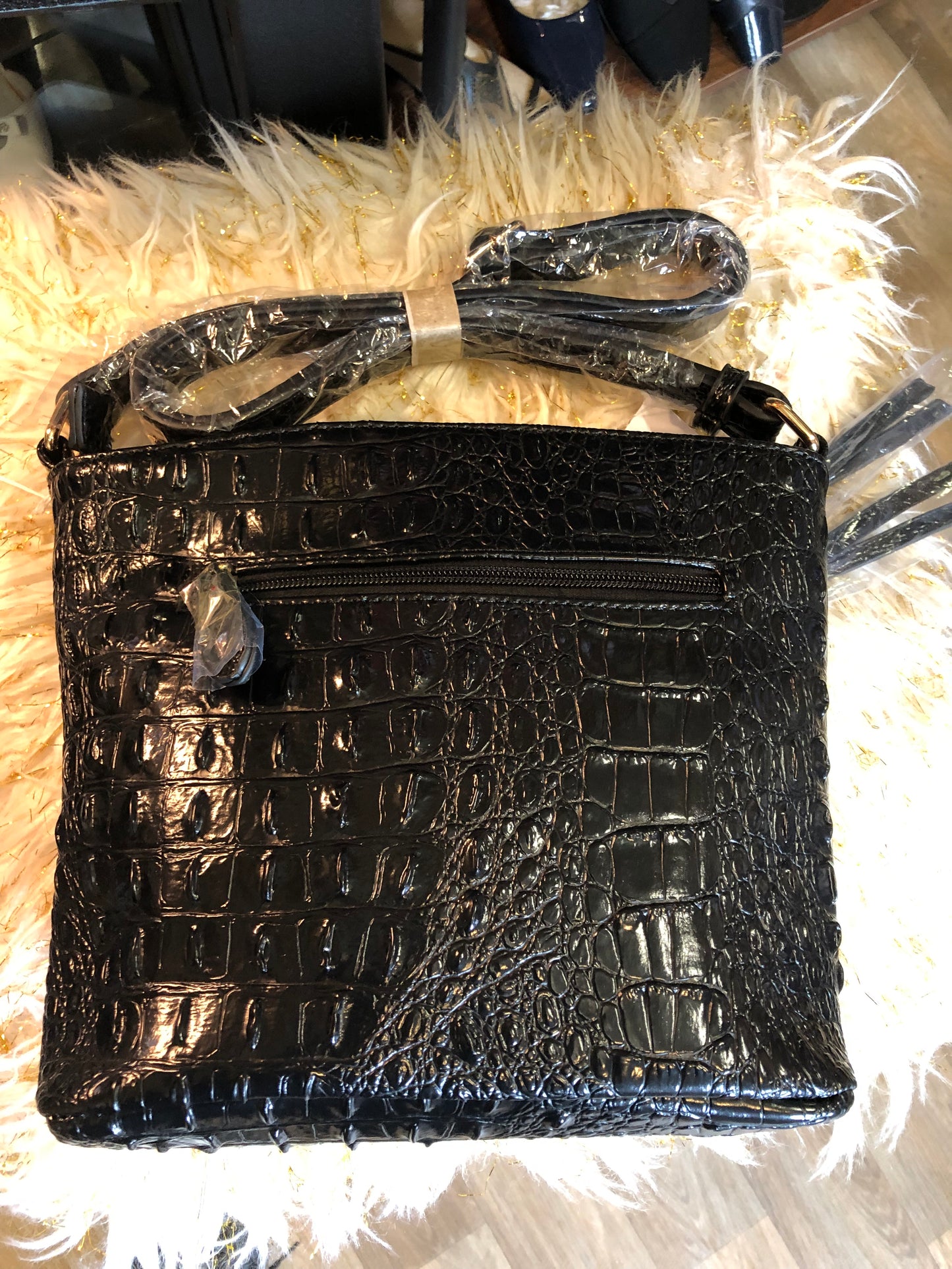 Woman Croc Crossbody Bag Color Black Great "New Arrival" Just In Time For Mother's Day