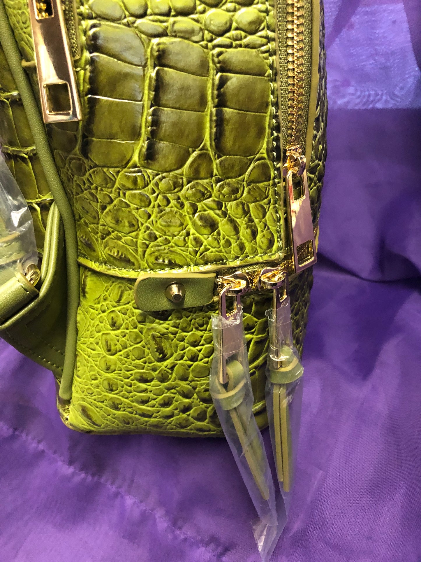 Woman Double Zip Fashion  Chic Croc Backpack With Wallet Color Pea Green "New Arrival" "CATCH THE SALE GOING ON NOW" Make A Great Graduation Gift"