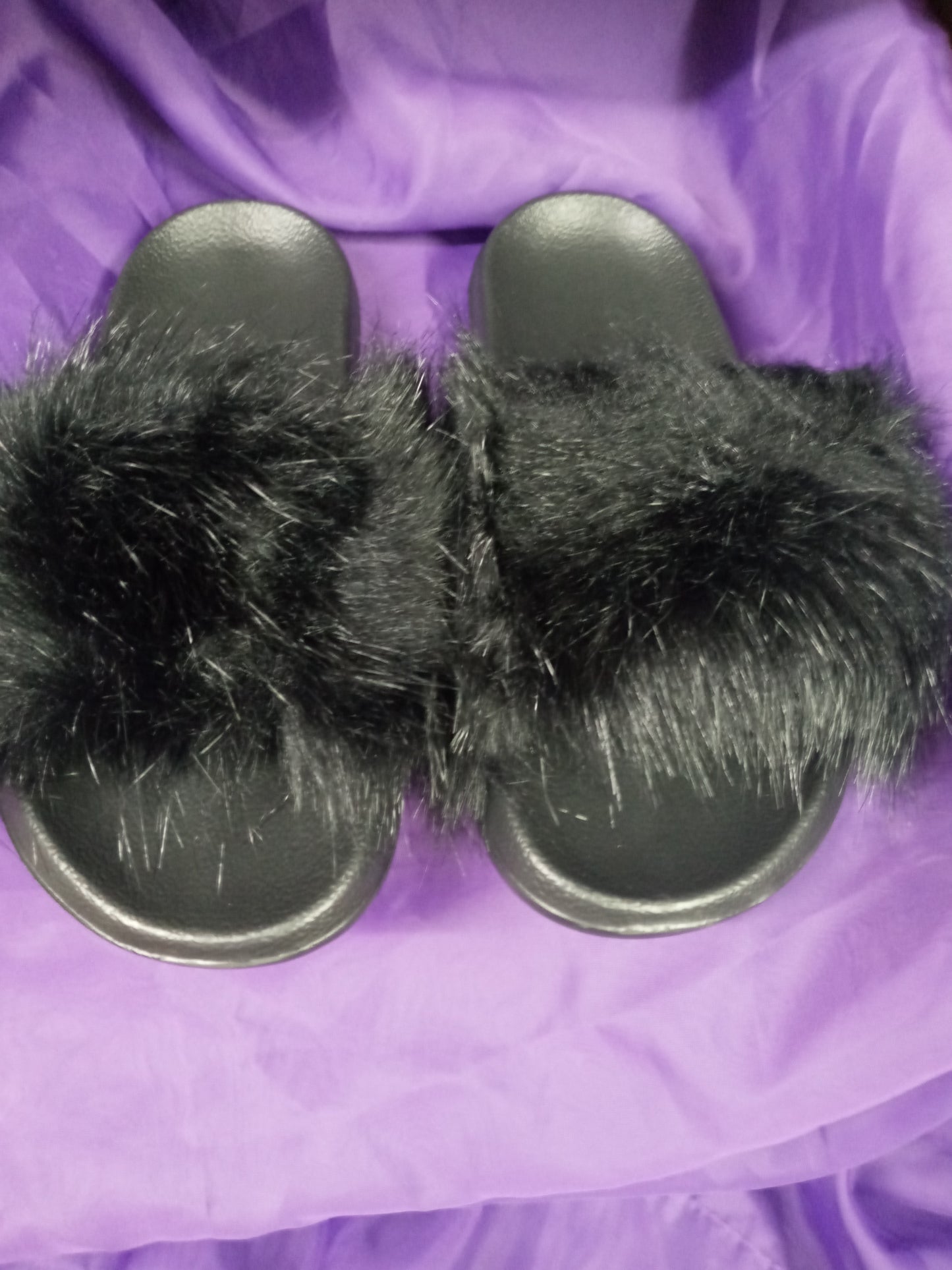 Woman Summer Explosion Fur Slides Size 11 Color Black