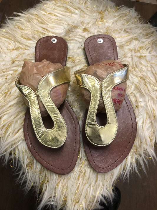 Womans Gold Thong Flat Sandals Size 10 Color Gold