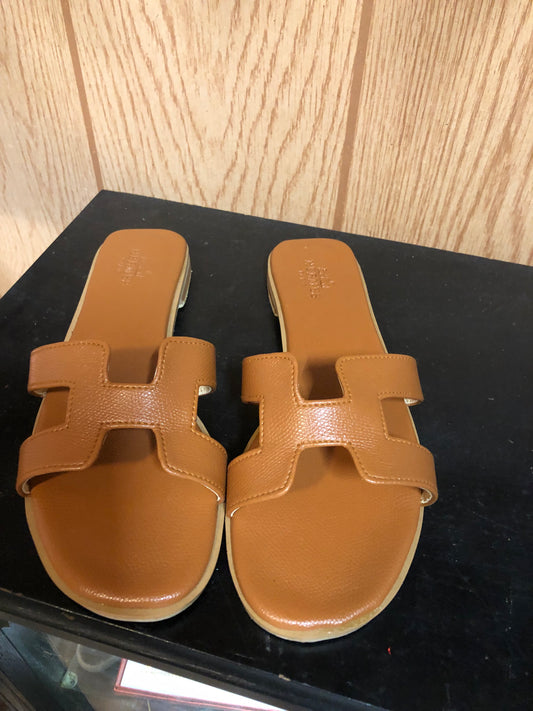 Womans Slides Size  Color 10 Brown (Cut Small Size Up When Ordering)
