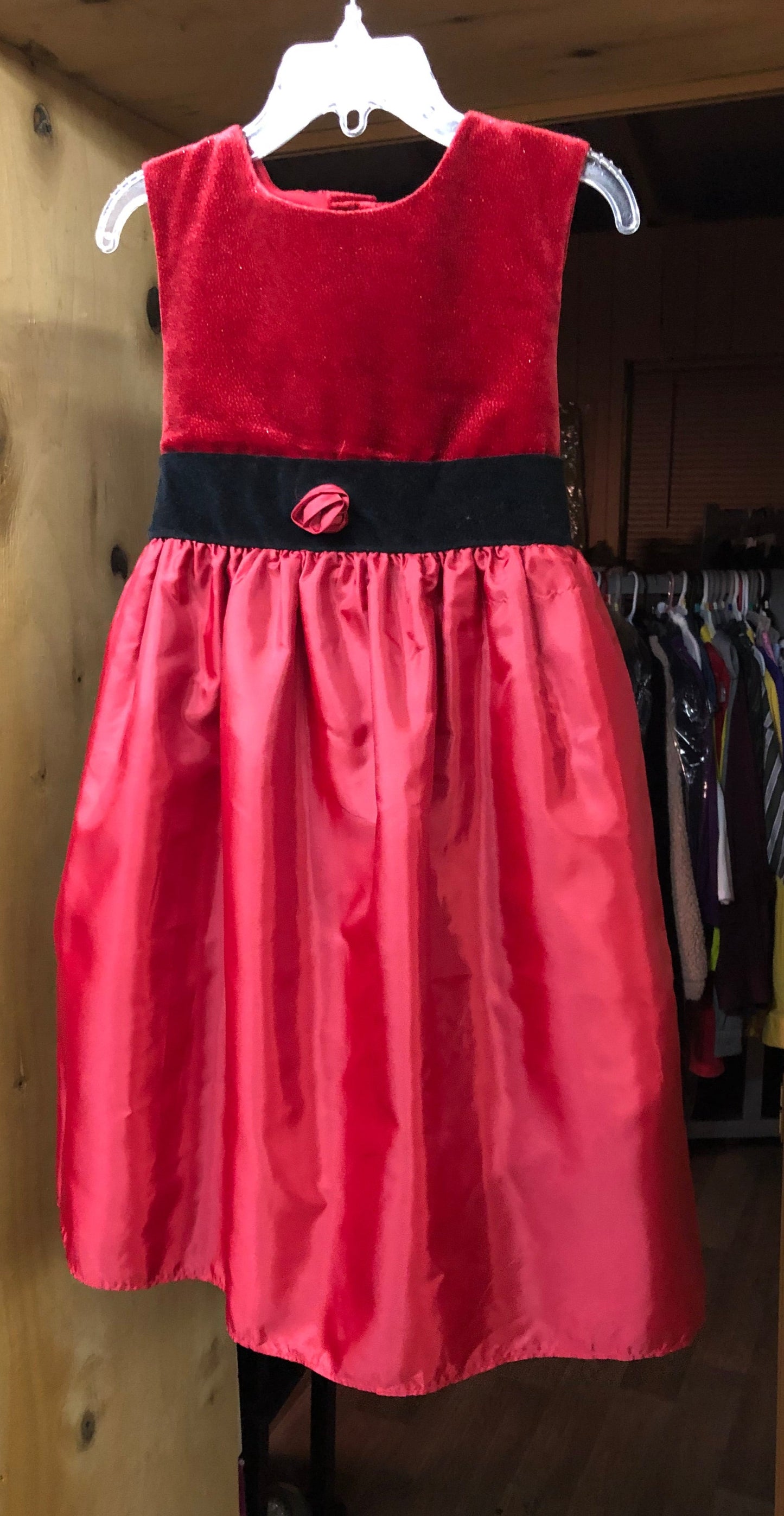 Girls Red/Black Dress Size 6X By:b.t. Kids Sleeveless Velvet Top "Christmas Ready"