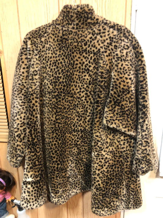 Womans Very Beautiful Cheetah Print Swing Coat "Just In" Size L