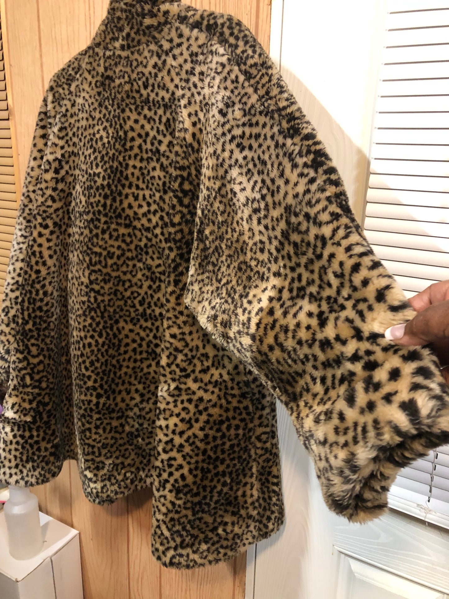Womans Very Beautiful Cheetah Print Swing Coat "Just In" Size L