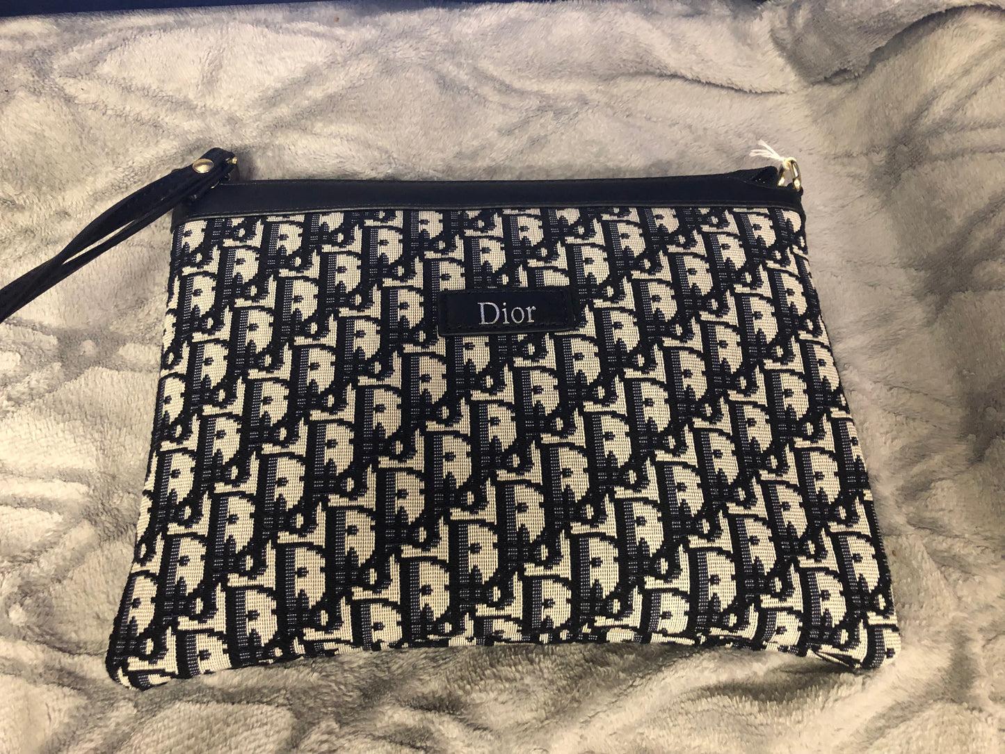 Womans D Crossbody / Wrislet Bag SOLD OUT