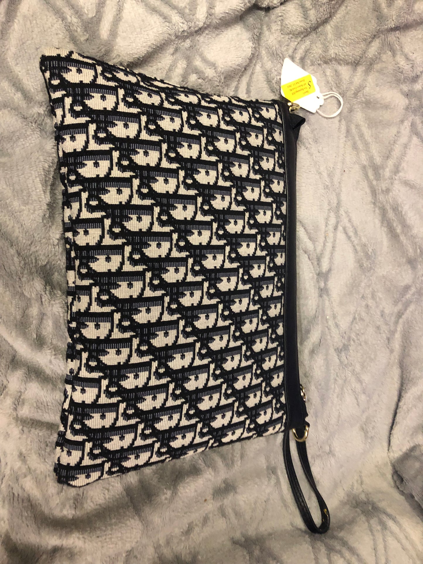 Womans D Crossbody / Wrislet Bag SOLD OUT