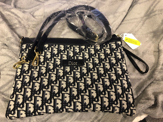 Womans D Crossbody / Wrislet Bag SOLD OUT