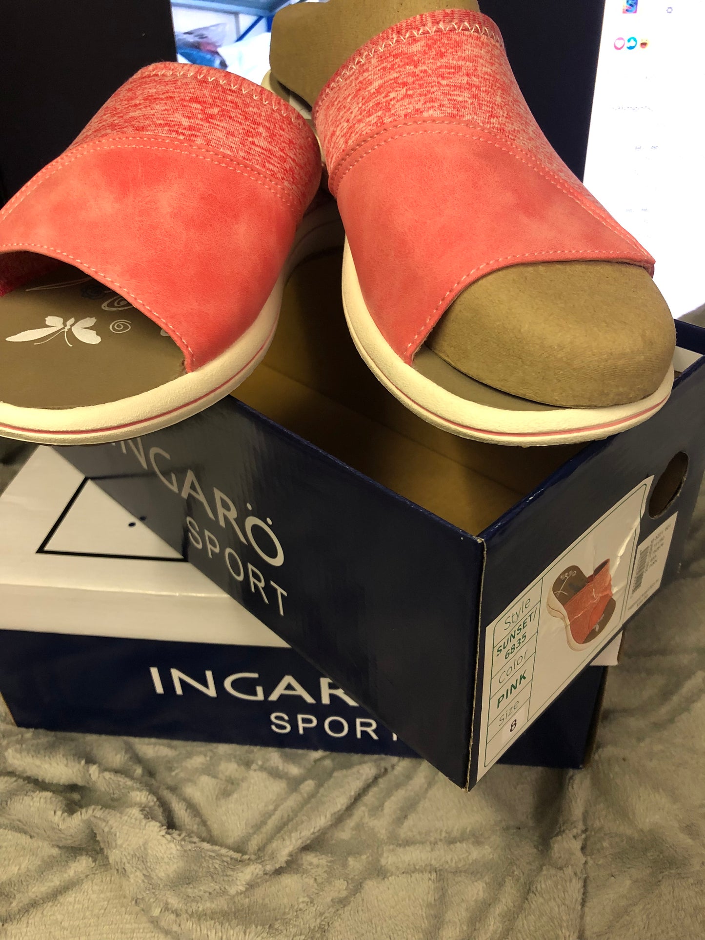 Womans Ingaro Sport Slides Size 8 Color Pink