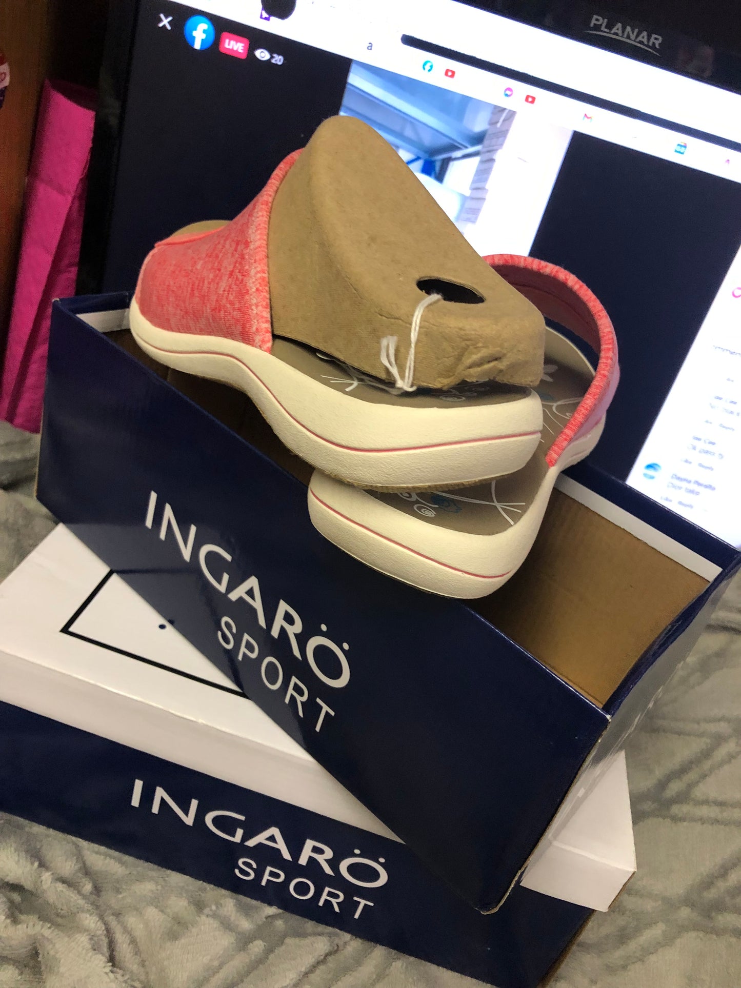 Womans Ingaro Sport Slides Size 8 Color Pink