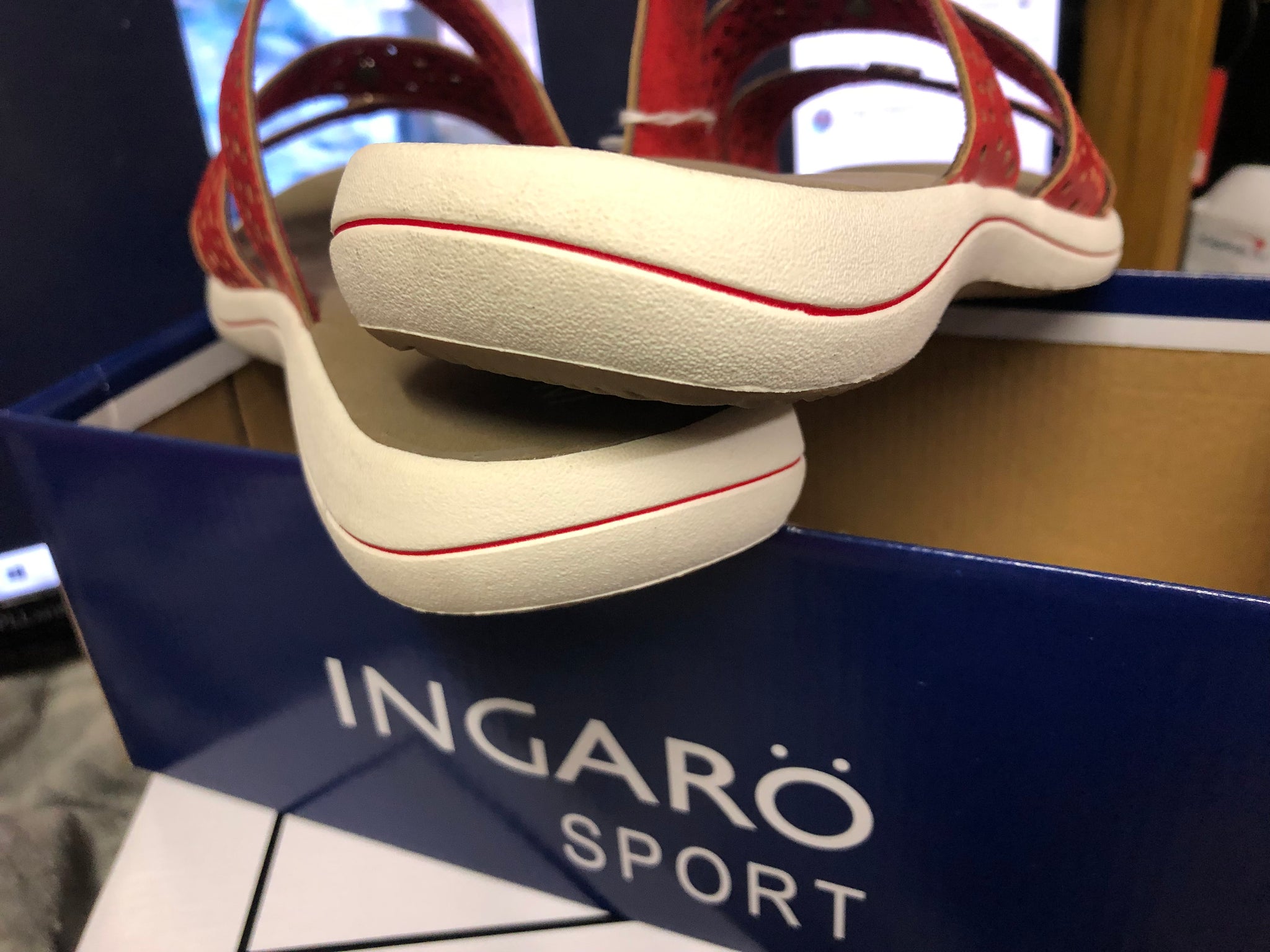 Ingaro hot sale sport sandals