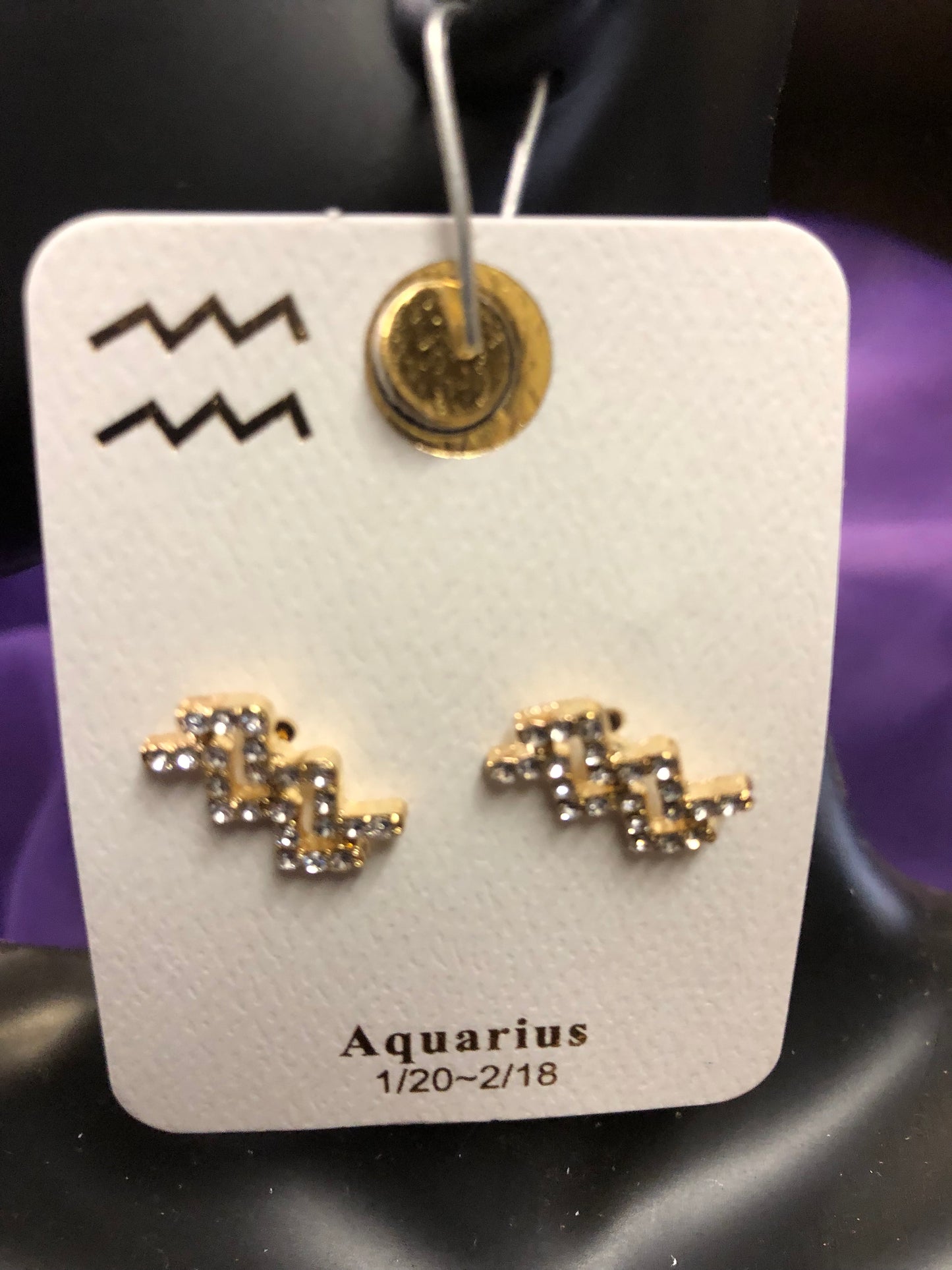 Woman Fashion Postback Earrings Zodiac Sign "Aqurious" Color Gold