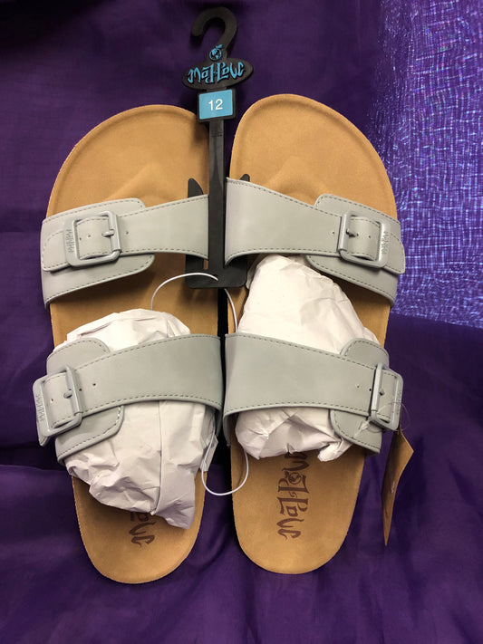 Woman Platform Sandal Slides Color Gray Size 12 By: Mad Love "New Arrival"