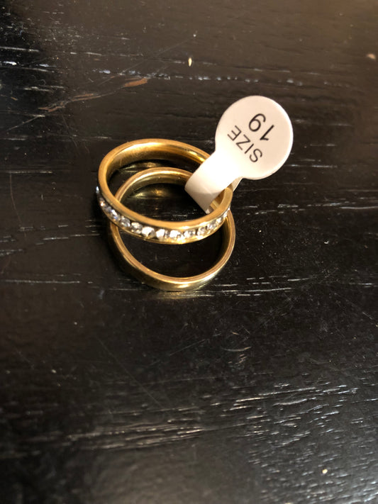 Woman Fashion Ring Set Size 9 Color Gold Stainless Steel