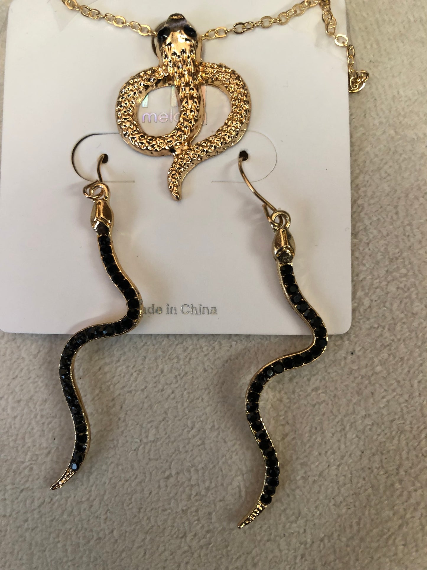 Fashion Snake Earring & Necklace Set